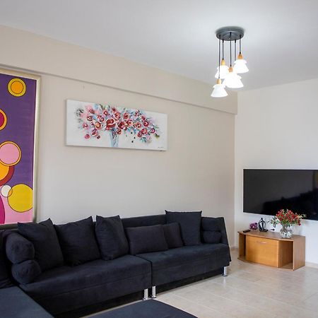 Anesis Apartments Agia Marina  Eksteriør bilde