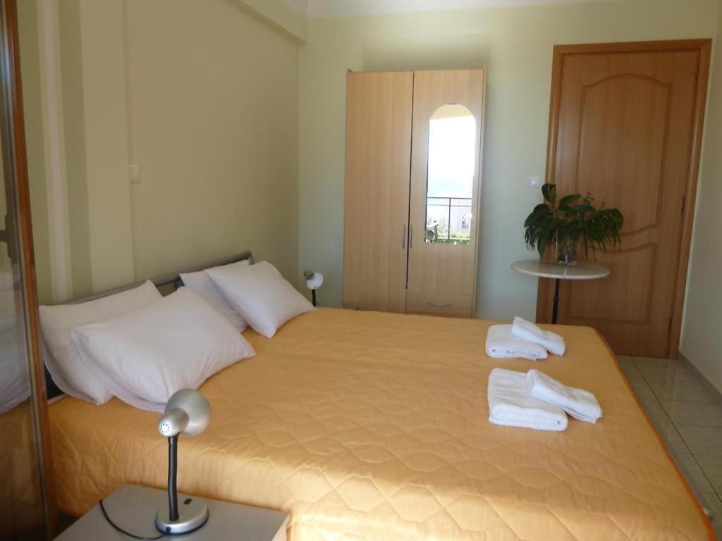 Anesis Apartments Agia Marina  Eksteriør bilde