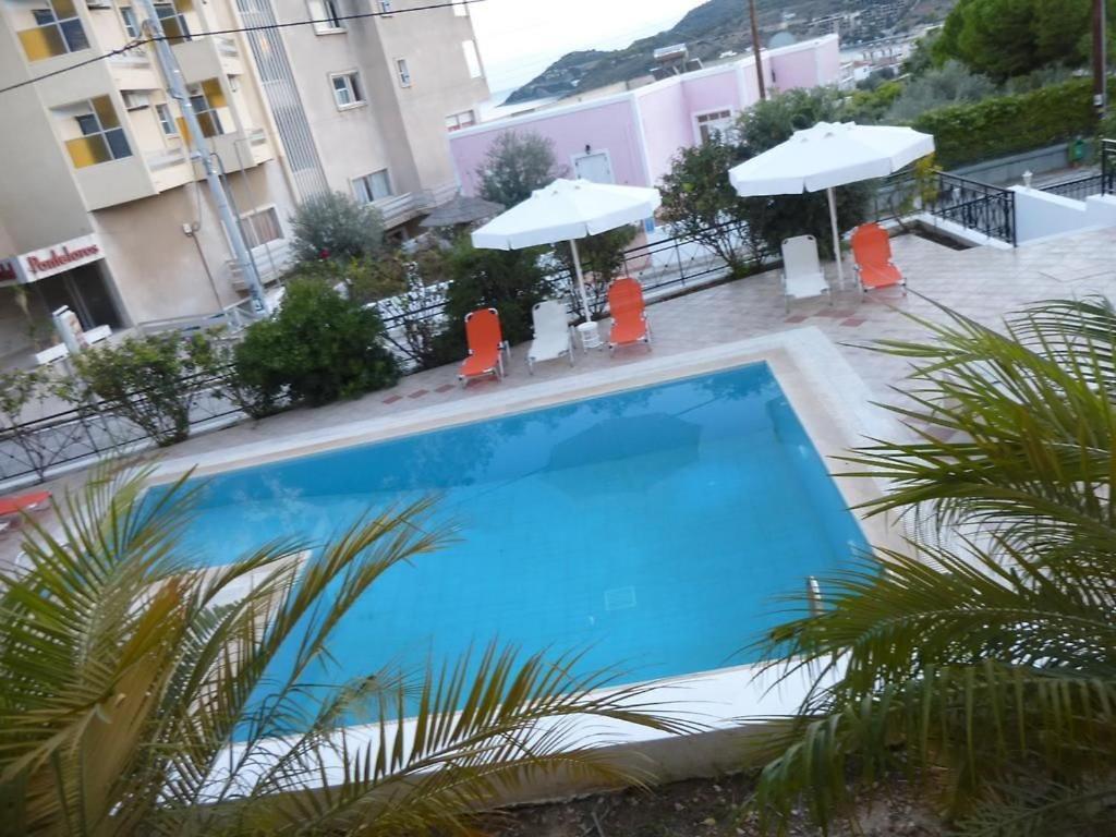 Anesis Apartments Agia Marina  Eksteriør bilde