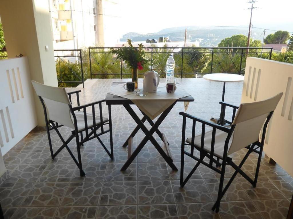 Anesis Apartments Agia Marina  Eksteriør bilde